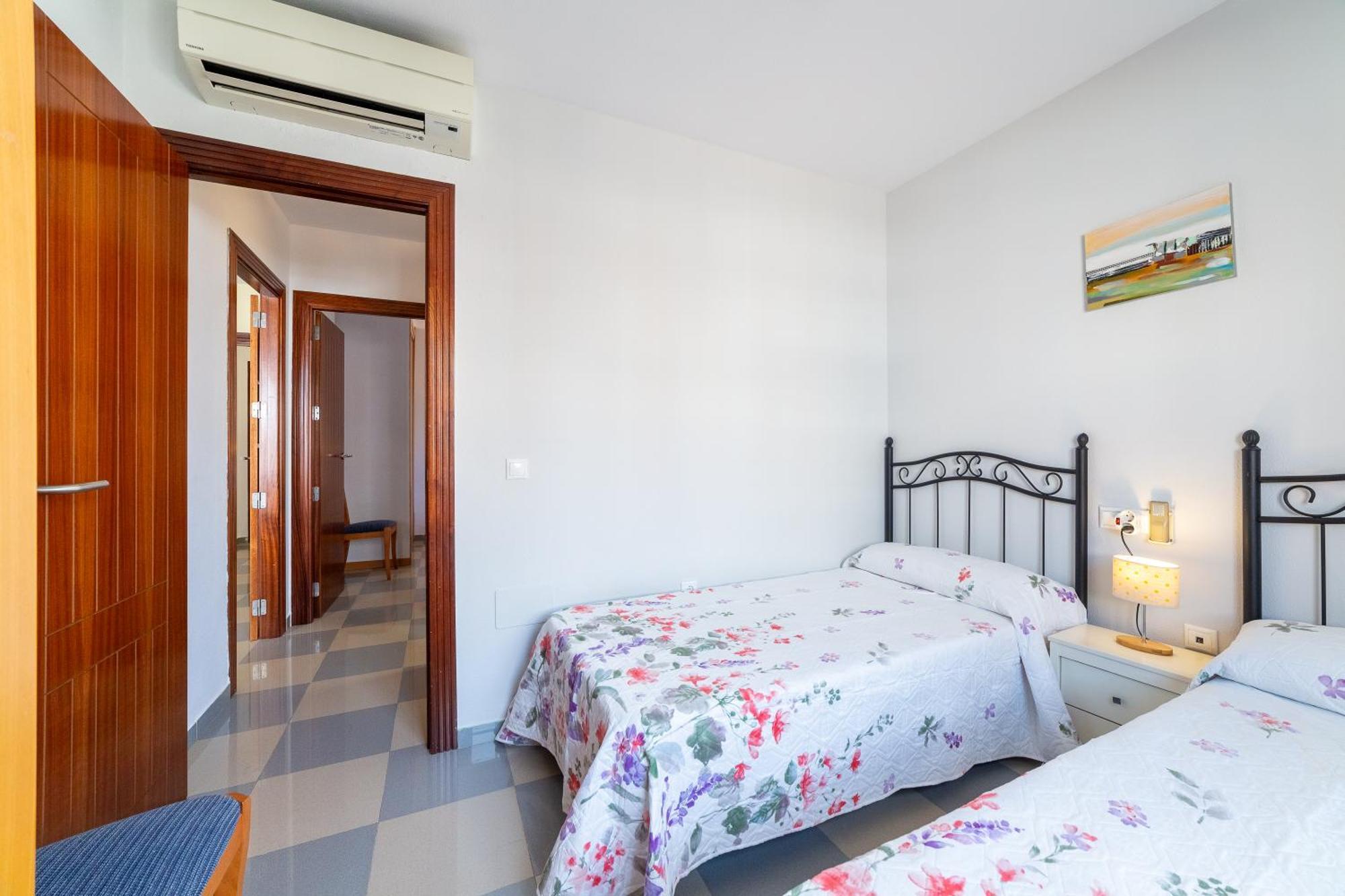 Apartamento Esbamar VI โรเกตัสเดมาร์ ภายนอก รูปภาพ